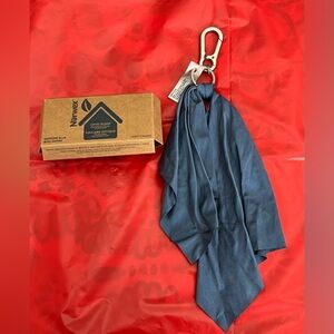 Norwex Sapphire Blue Optic Scarf with Clip